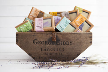 Choosing Homemade Artisan Gifts this Christmas