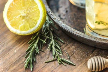Eco Hacks #1 - DIY Exfoliating Scrub Recipe